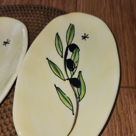 Julia Junkin oval appetizer plates set of 3 yellow w/ black olive & branch print - Picture 11 of 11
